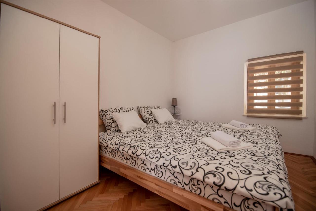 Apartman Nina Stari Grad Требинє Екстер'єр фото