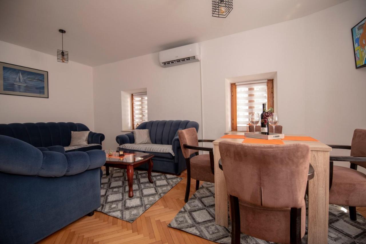Apartman Nina Stari Grad Требинє Екстер'єр фото
